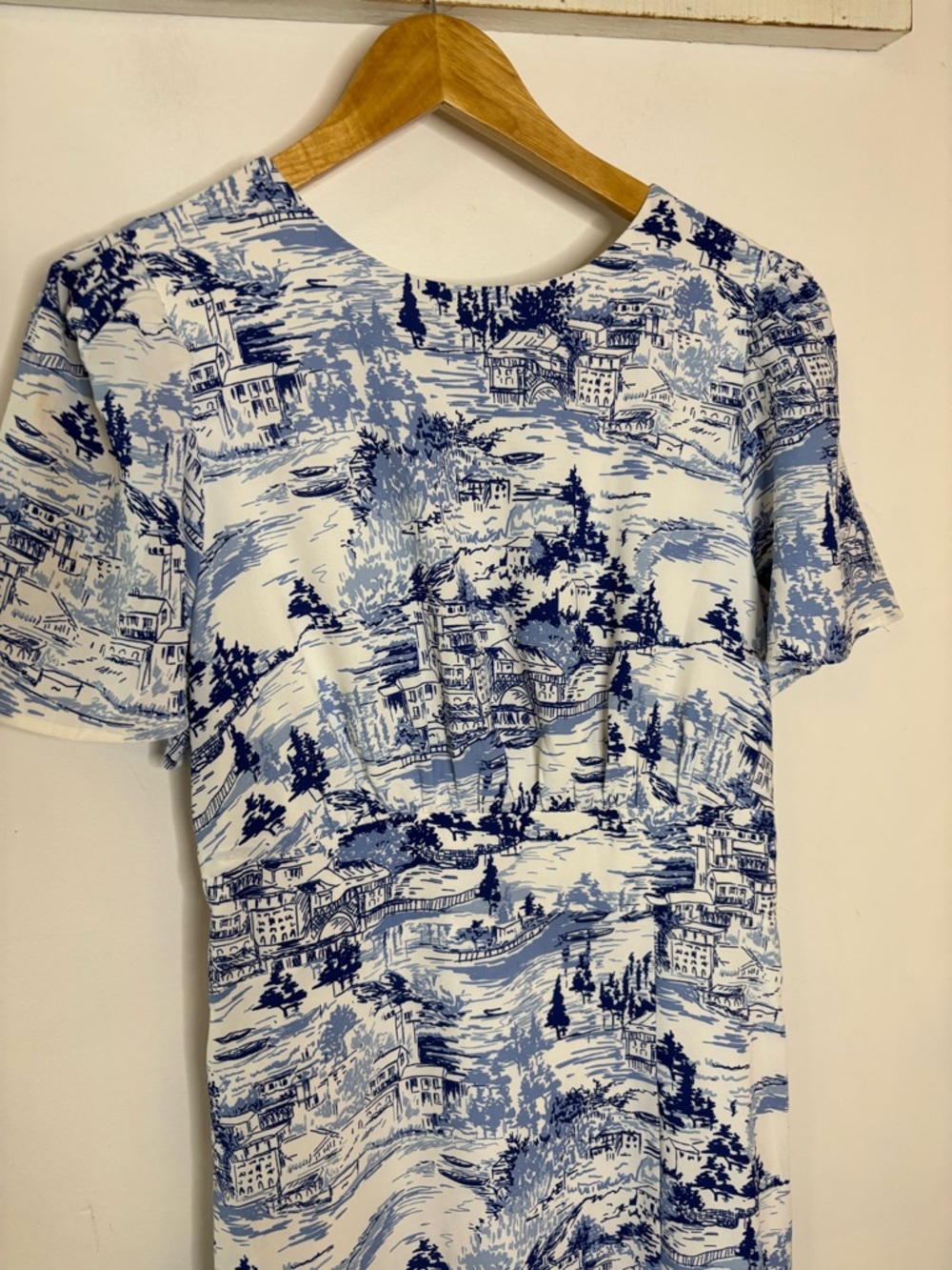 Sugarlips Francine Toile Blue & White Scenic Print Midi Dress with Side Slit - Picture 7 of 10